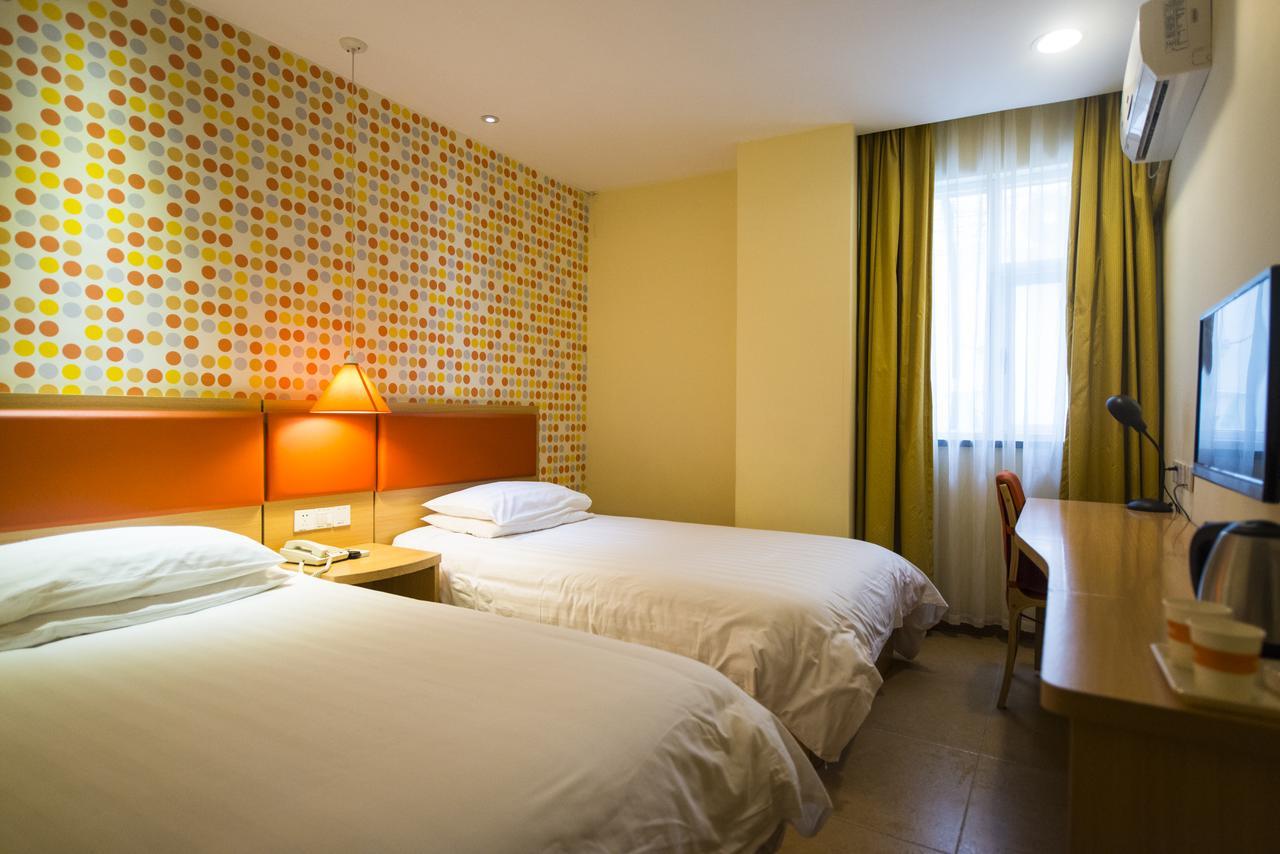 Home Inn Shanghai Railway Station North Square Экстерьер фото